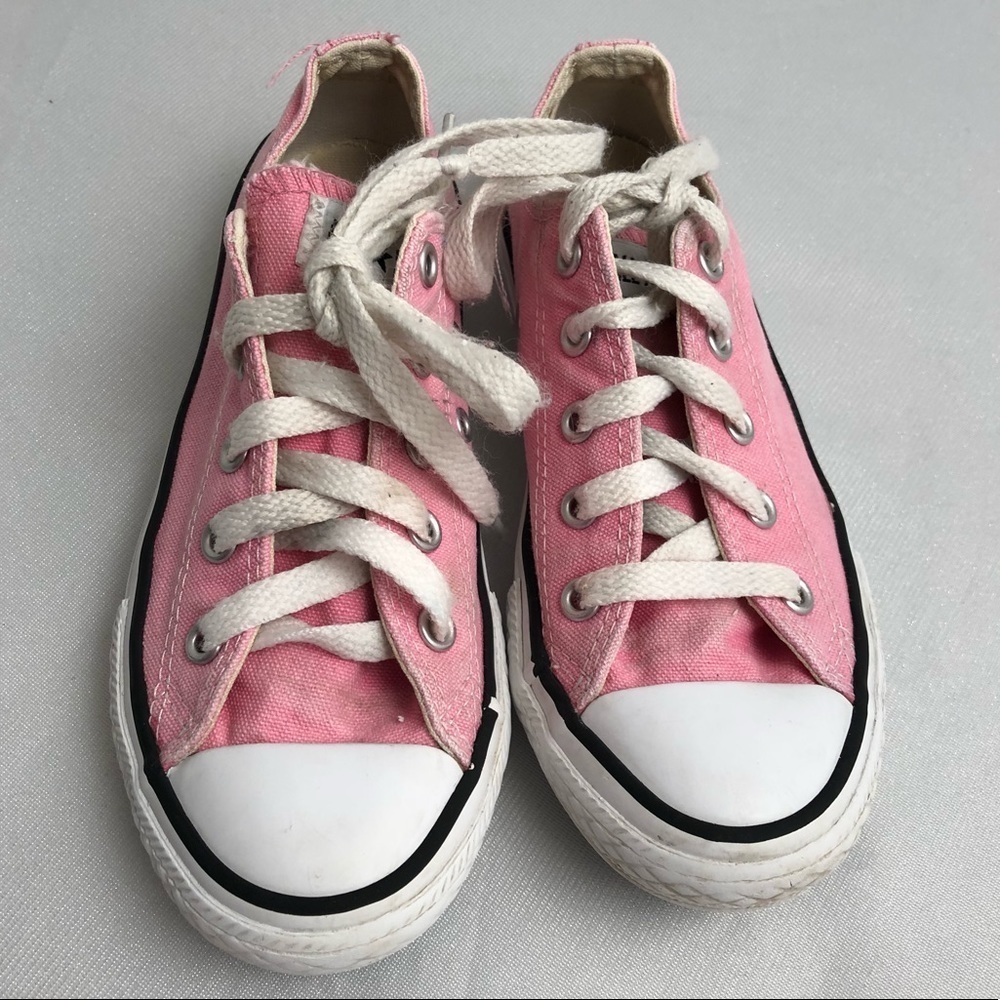 Converse All Star pink low top sneakers 13.5